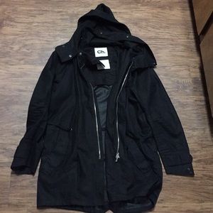 Lightweight parka jacket